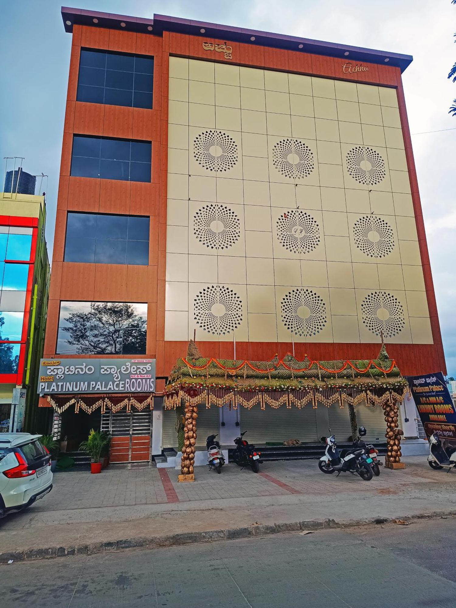 Hotel Achhu Palace Bengalúr Exteriér fotografie