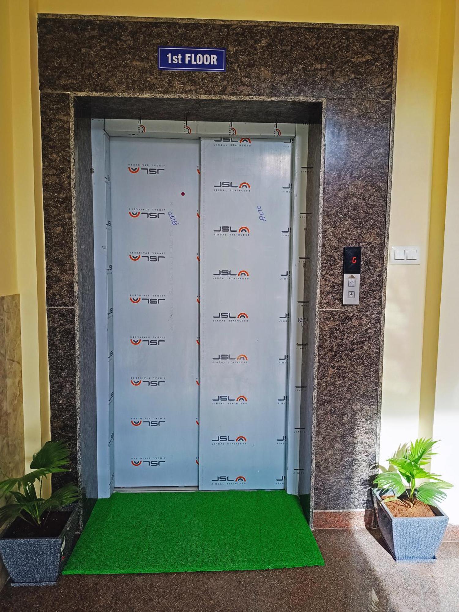 Hotel Achhu Palace Bengalúr Exteriér fotografie