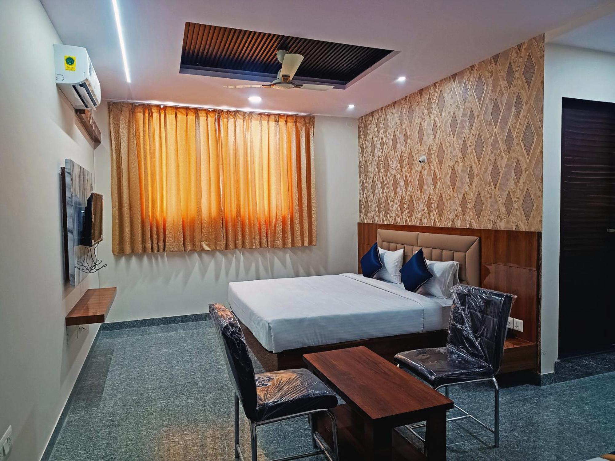 Hotel Achhu Palace Bengalúr Exteriér fotografie