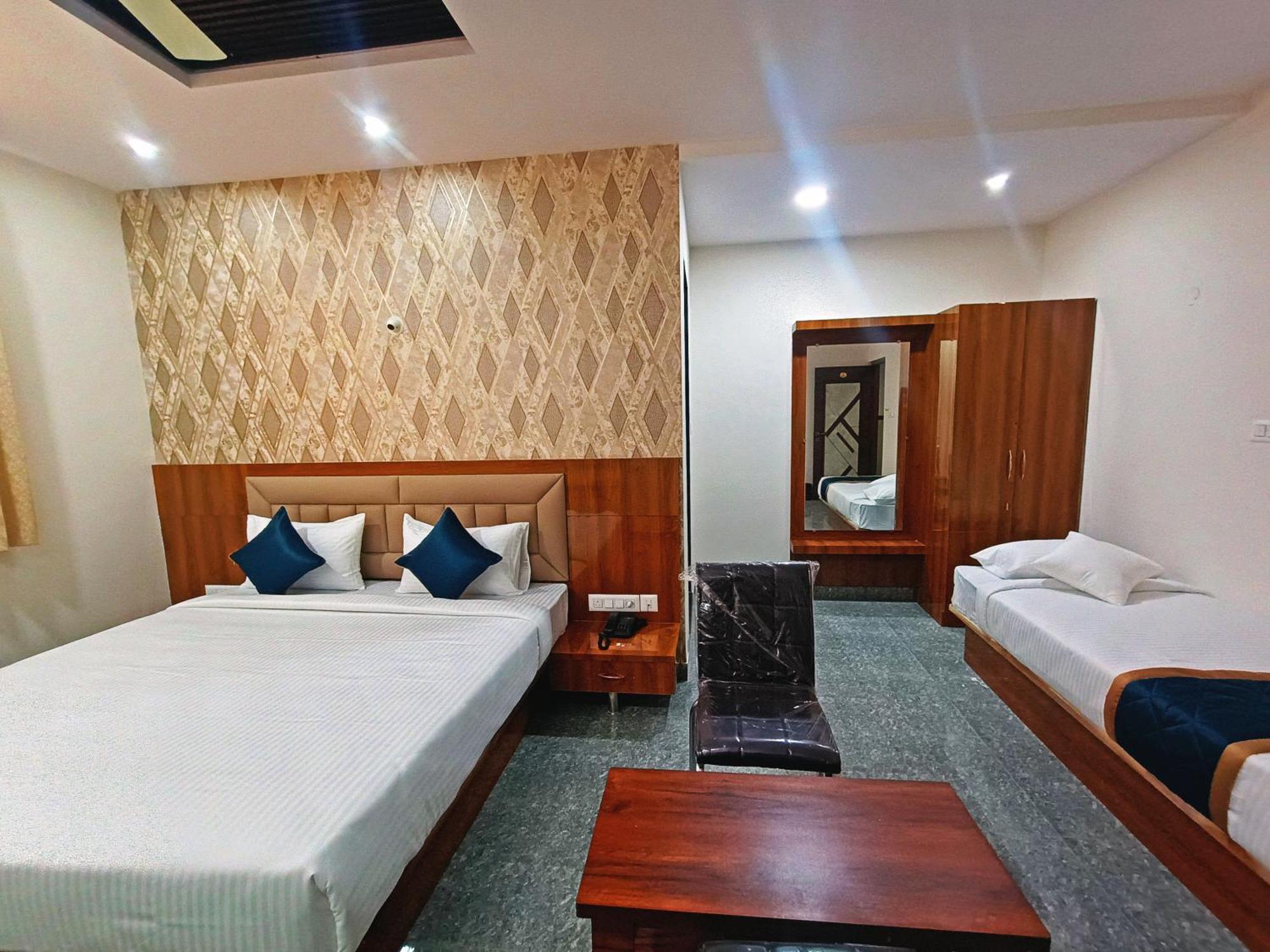 Hotel Achhu Palace Bengalúr Exteriér fotografie